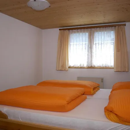 بيت للعطل Ferienhaus Rueun Andest