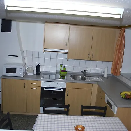بيت للعطل Ferienhaus Rueun *